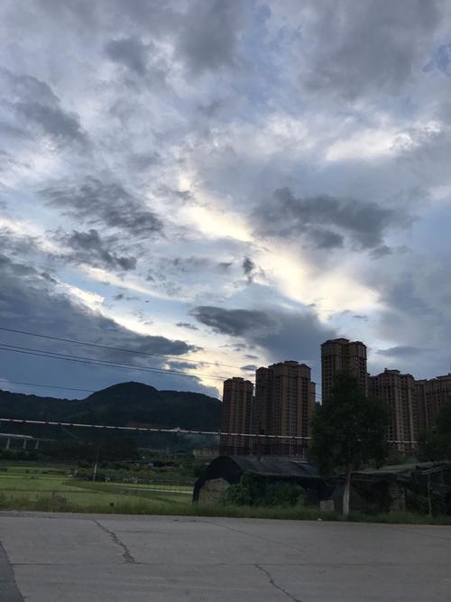 建瓯方言的的起源和发展？建瓯天气多久没太阳