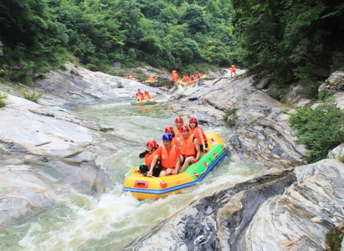 湖北哪里漂流的水干净？毕生大峡谷要漂多久